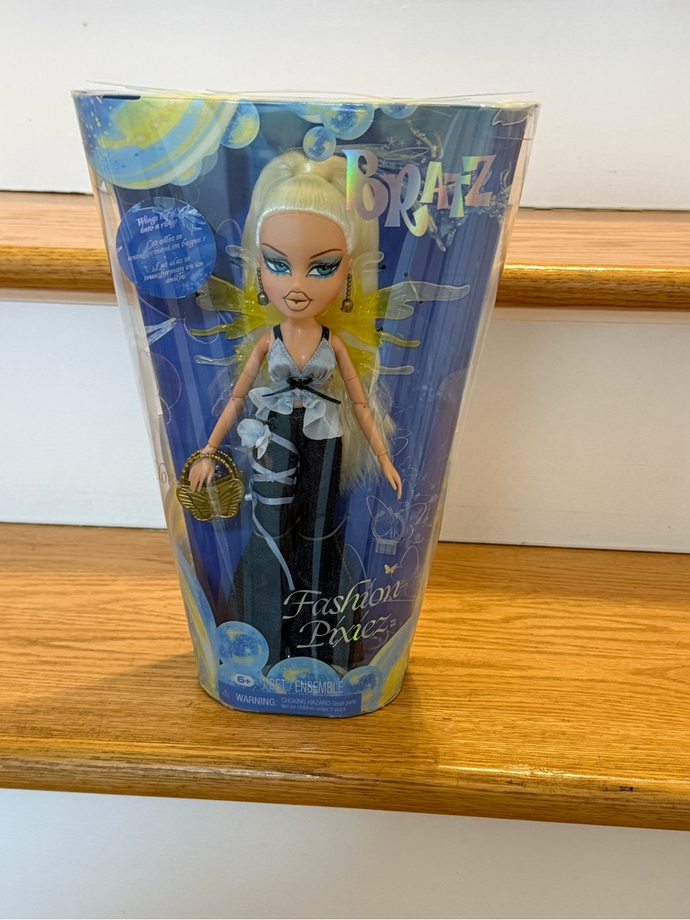 NIB Rare & Original 2025 Bratz Fashion Pixiez Cloe Doll